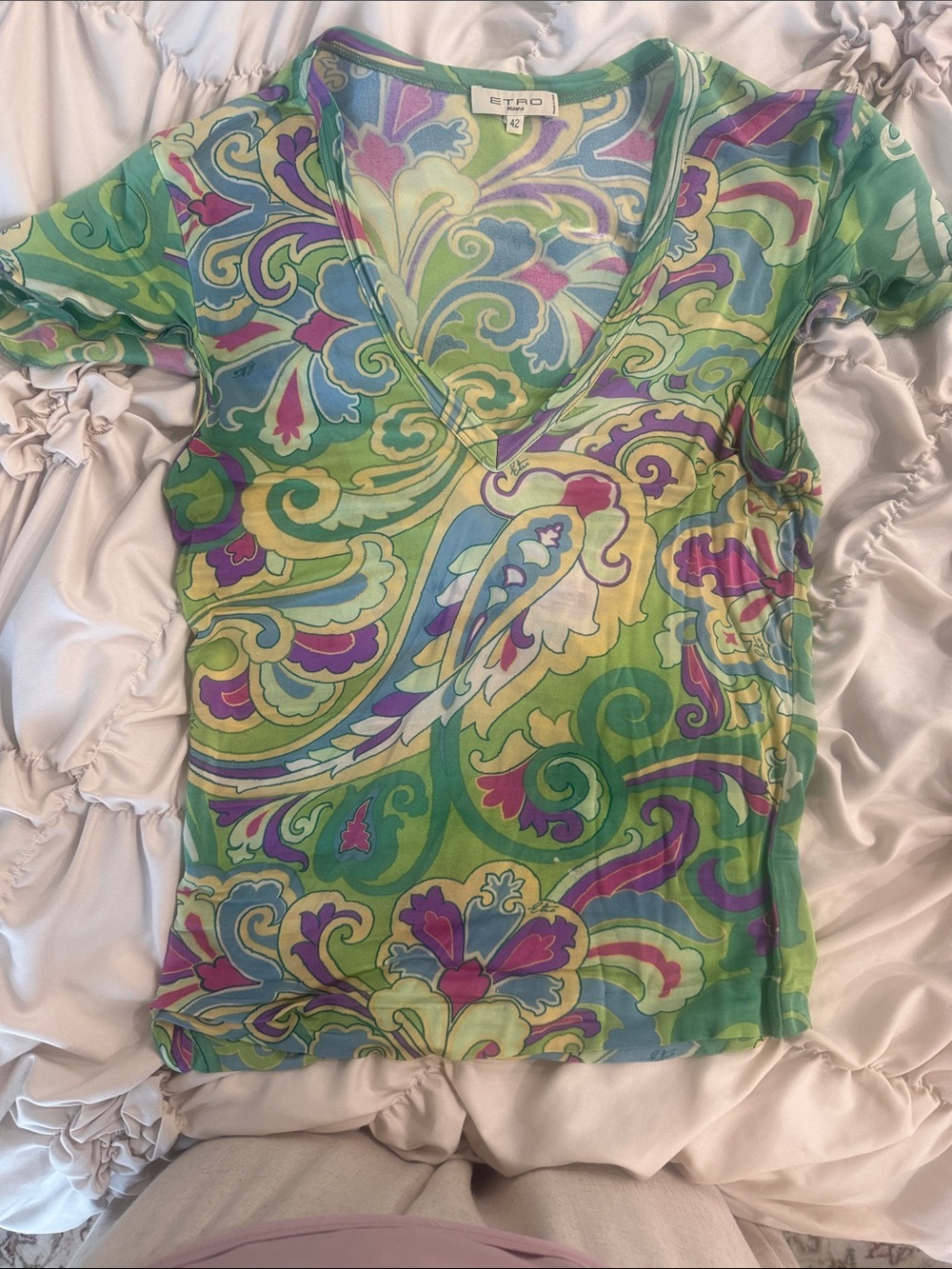 Etro Green Multi-Color Paisley Short Sleeve V-Neck Tee